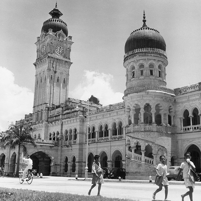 Cityscape before colorization