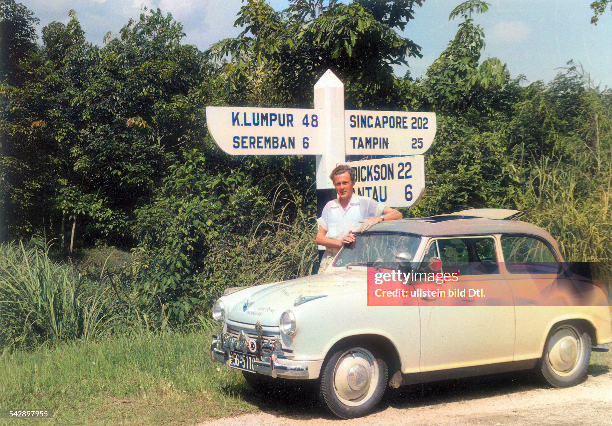Historical photo after colorization